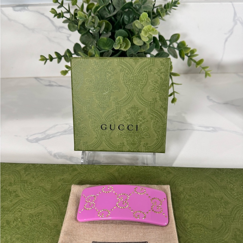 Gucci Pink Hair Clip Accessory